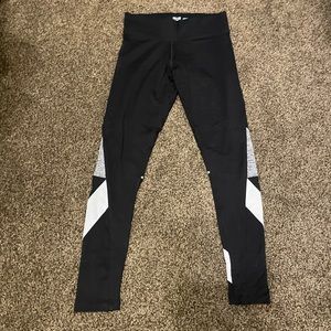 Victoria’s Secret PINK Ultimate Leggings